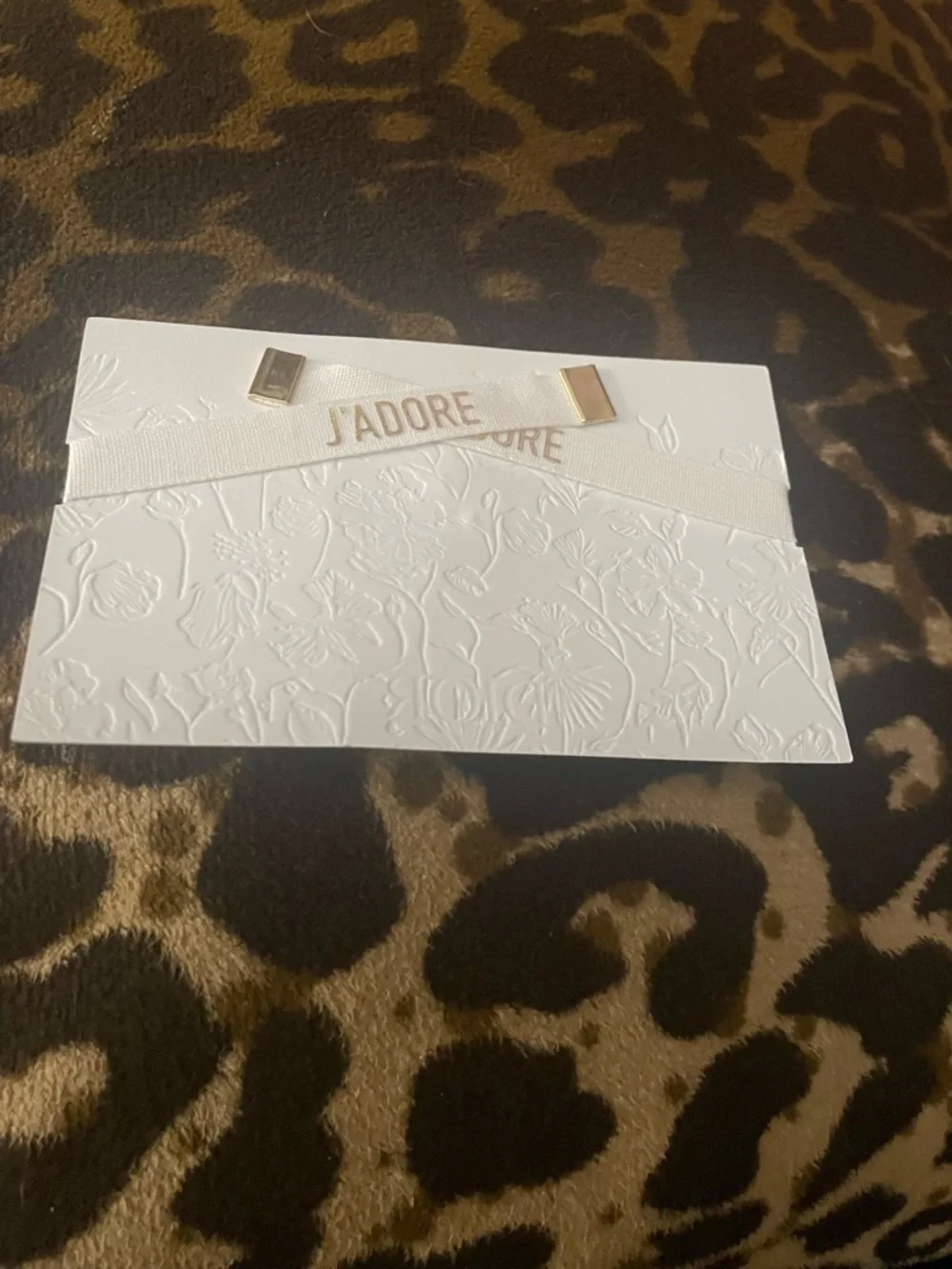 Dior Gold Round CD Logo Charm Pendant - Picture 6 of 7